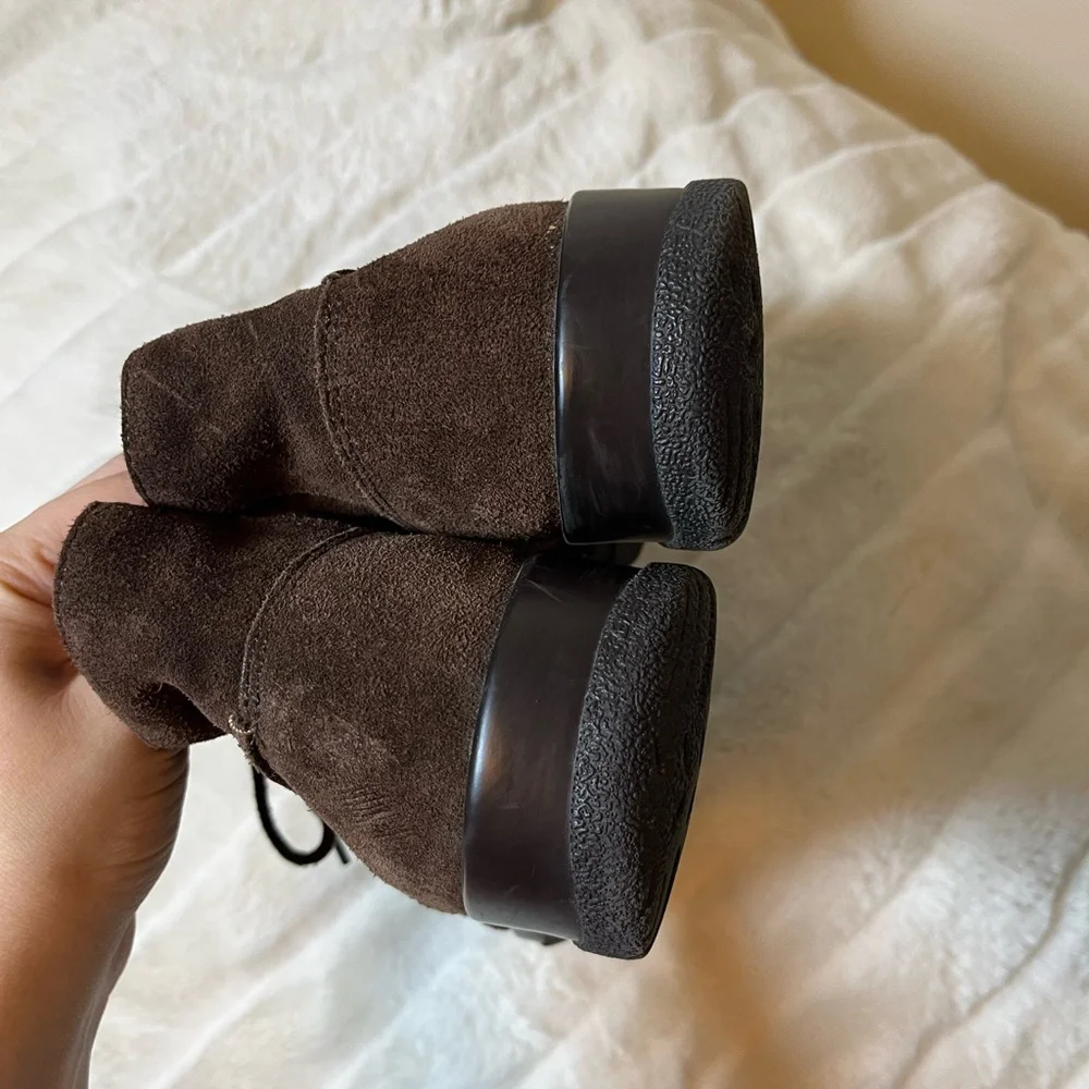 DREW Women’s Krista 8WW Chukka Lace Up Suede Brown Fall Winter Boots Casual City